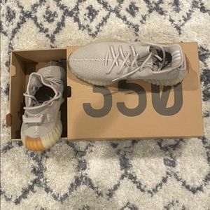 COPY - Men’s Yeezy Boost 350 V2